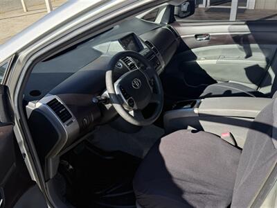 2004 Toyota Prius 1   - Photo 7 - Lakeport, CA 95453-5619