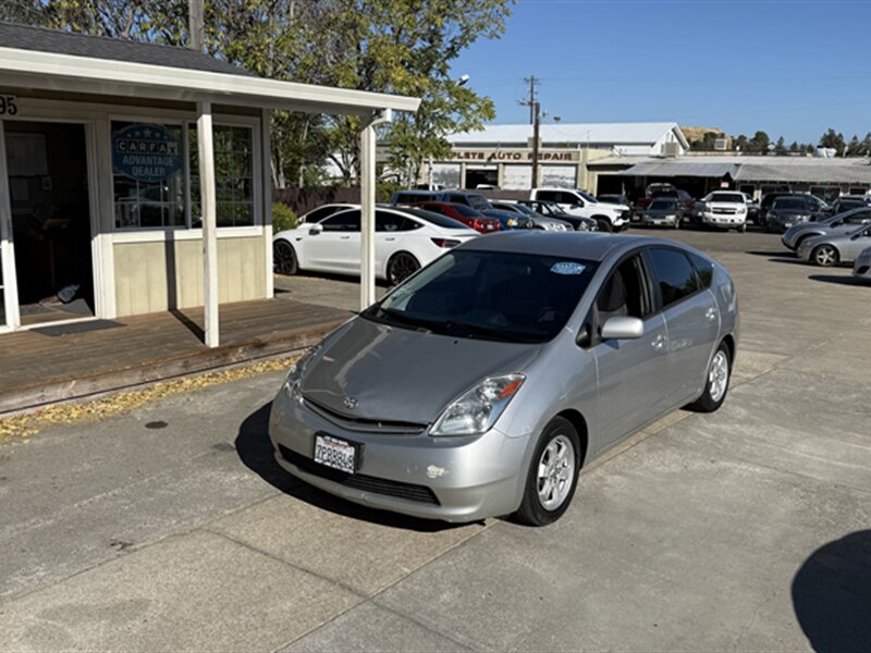 2004 Toyota Prius 1  