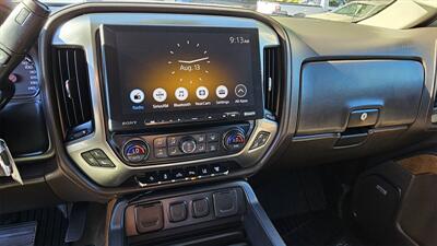2018 Chevrolet Silverado 3500 LTZ   - Photo 11 - Lakeport, CA 95453-5619