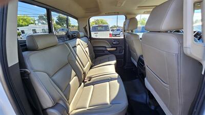 2018 Chevrolet Silverado 3500 LTZ   - Photo 7 - Lakeport, CA 95453-5619