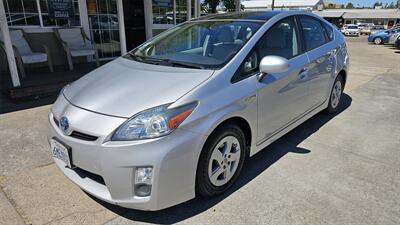 2010 Toyota Prius III - w/SOLAR PANELS   - Photo 1 - Lakeport, CA 95453-5619