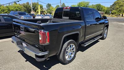 2018 GMC Sierra 1500 SLT   - Photo 3 - Lakeport, CA 95453-5619