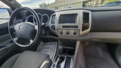 2005 Toyota Tacoma V6   - Photo 7 - Lakeport, CA 95453-5619