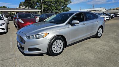 2014 Ford Fusion S   - Photo 1 - Lakeport, CA 95453-5619