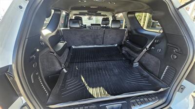 2019 Dodge Durango R/T Hemi AWD   - Photo 8 - Lakeport, CA 95453-5619