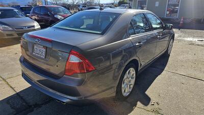2011 Ford Fusion SE - Photo 3 - Lakeport, CA 95453-5619