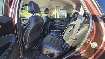 2016 Kia Sorento EX   - Photo 8 - Lakeport, CA 95453-5619