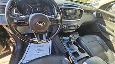 2016 Kia Sorento EX   - Photo 10 - Lakeport, CA 95453-5619