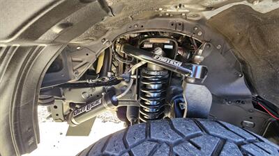 2016 Toyota 4Runner SR5   - Photo 9 - Lakeport, CA 95453-5619