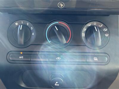2005 Ford F-150 Lariat   - Photo 11 - Lakeport, CA 95453-5619
