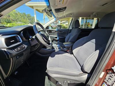 2019 Kia Sorento V6   - Photo 12 - Lakeport, CA 95453-5619