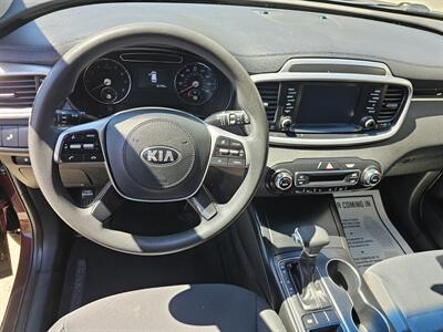 2019 Kia Sorento V6   - Photo 13 - Lakeport, CA 95453-5619