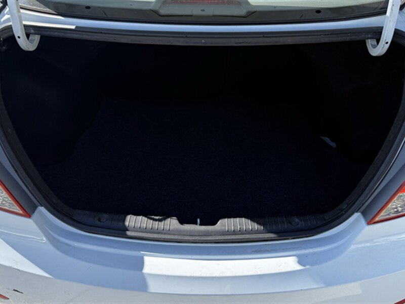 2014 Hyundai ACCENT GLS - Photo 20 - Lakeport, CA 95453-5619