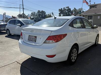 2014 Hyundai ACCENT GLS - Photo 4 - Lakeport, CA 95453-5619