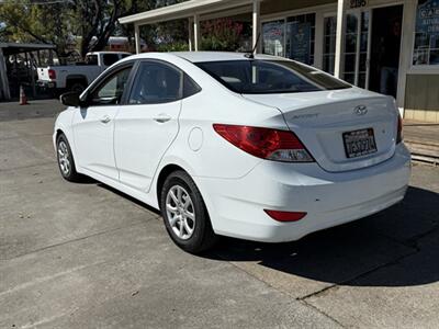 2014 Hyundai ACCENT GLS - Photo 5 - Lakeport, CA 95453-5619