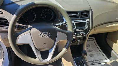2014 Hyundai ACCENT GLS - Photo 11 - Lakeport, CA 95453-5619