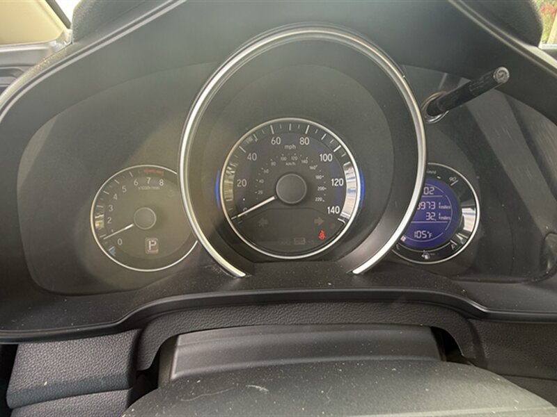2016 Honda Fit LX - Photo 9 - Lakeport, CA 95453-5619