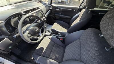 2016 Honda Fit LX - Photo 17 - Lakeport, CA 95453-5619