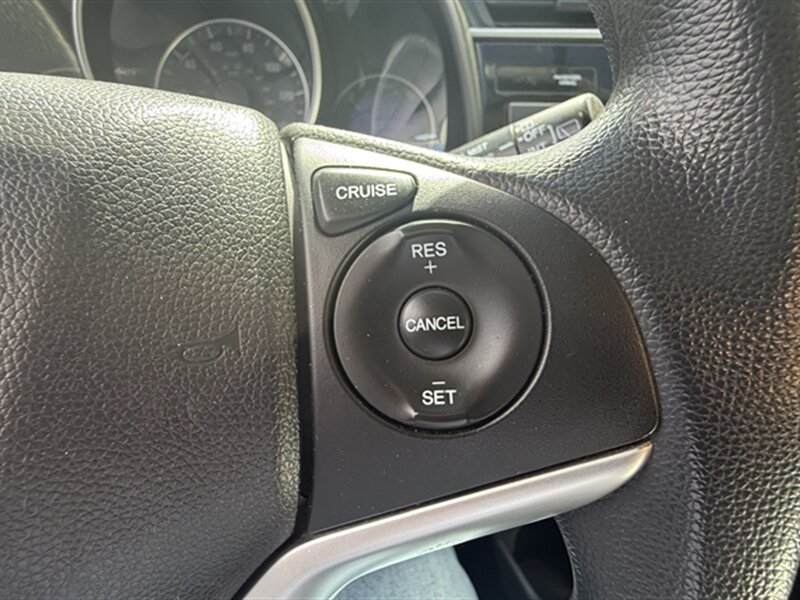 2016 Honda Fit LX - Photo 13 - Lakeport, CA 95453-5619