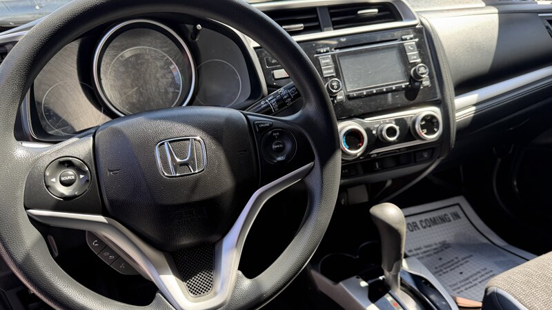 2016 Honda Fit LX - Photo 25 - Lakeport, CA 95453-5619