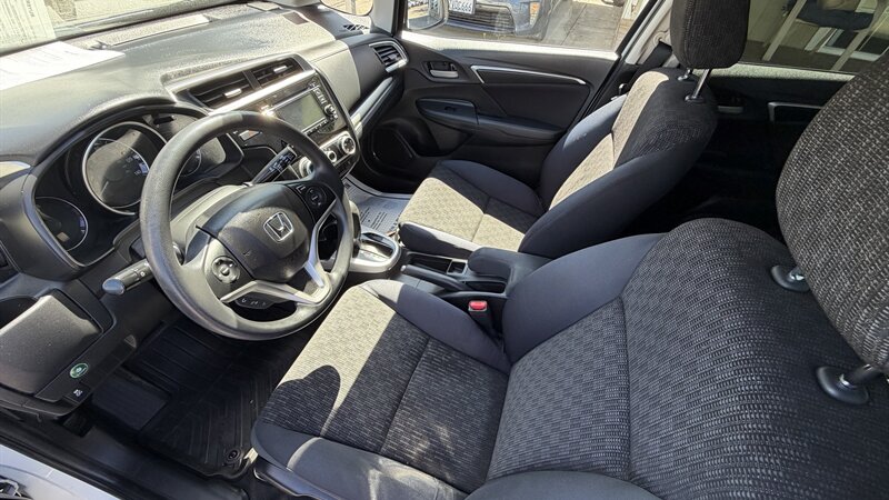 2016 Honda Fit LX - Photo 24 - Lakeport, CA 95453-5619