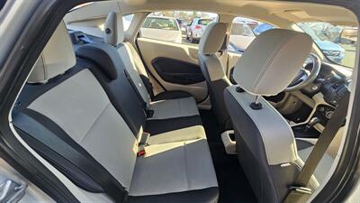 2013 Ford Fiesta S   - Photo 6 - Lakeport, CA 95453-5619