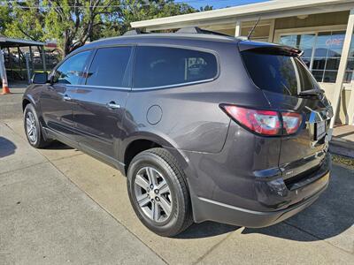 2016 Chevrolet Traverse LT   - Photo 4 - Lakeport, CA 95453-5619