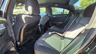 2016 Dodge Charger SXT w/ Beats by Dre Package   - Photo 8 - Lakeport, CA 95453-5619