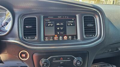 2016 Dodge Charger SXT w/ Beats by Dre Package   - Photo 12 - Lakeport, CA 95453-5619