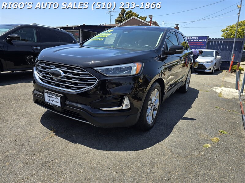 2019 Ford Edge Titanium  