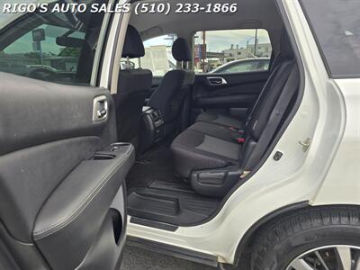2020 Nissan Pathfinder SV   - Photo 8 - Richmond, CA 94804