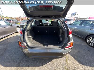 2021 Hyundai KONA SE   - Photo 8 - Richmond, CA 94804