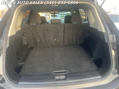 2023 Nissan Rogue S   - Photo 7 - Richmond, CA 94804