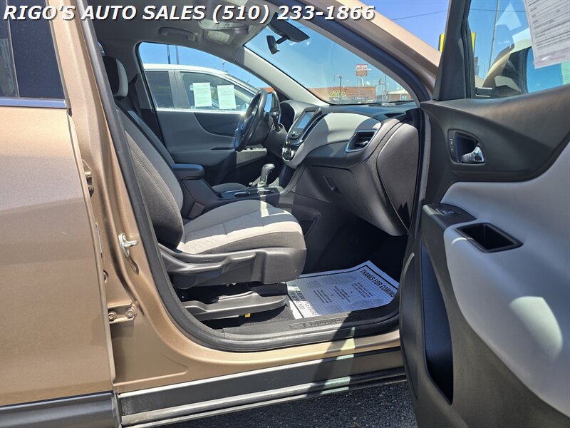 2018 Chevrolet Equinox LT - Photo 6