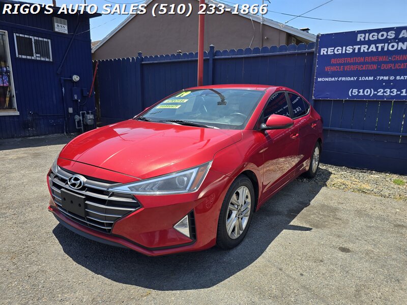 2019 Hyundai ELANTRA SEL  