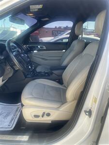 2019 Ford Explorer Limited   - Photo 3 - Richmond, CA 94804