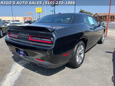 2021 Dodge Challenger SXT   - Photo 6 - Richmond, CA 94804