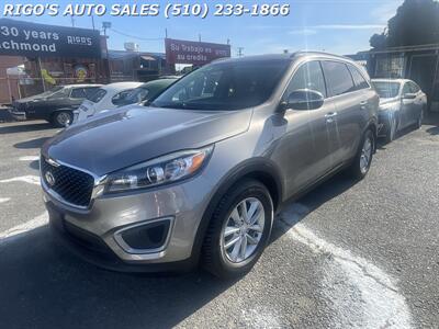 2017 Kia Sorento LX V6 - Photo 2 - Richmond, CA 94804