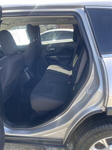 2019 Jeep Cherokee Latitude - Photo 4 - Richmond, CA 94804