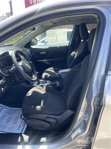 2019 Jeep Cherokee Latitude - Photo 3 - Richmond, CA 94804