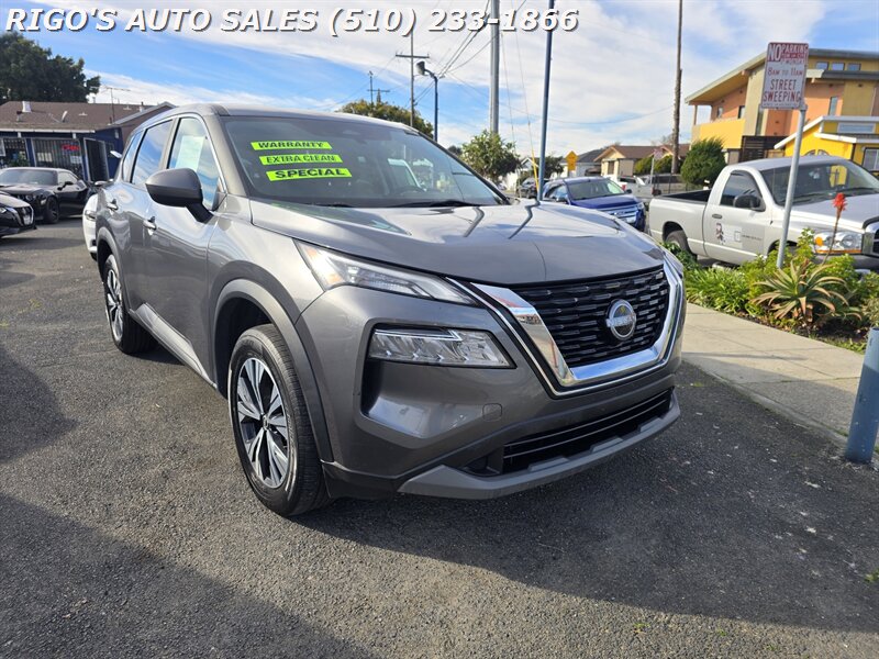 2023 Nissan Rogue SV