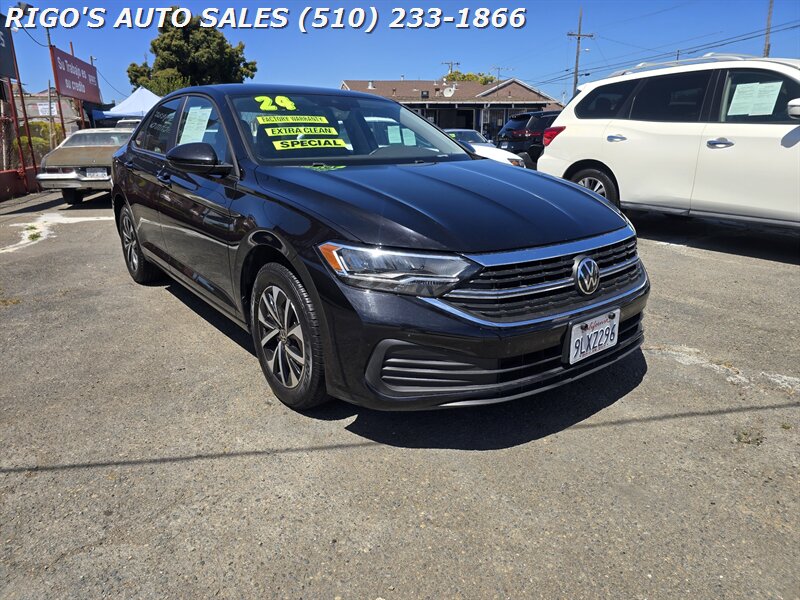 2024 Volkswagen Jetta S  
