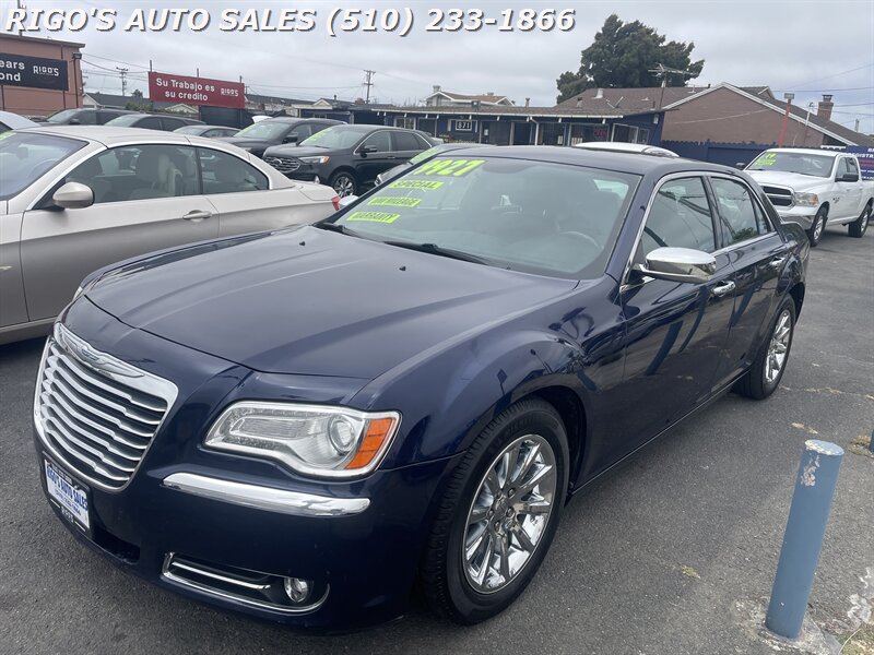 2013 Chrysler 300C  