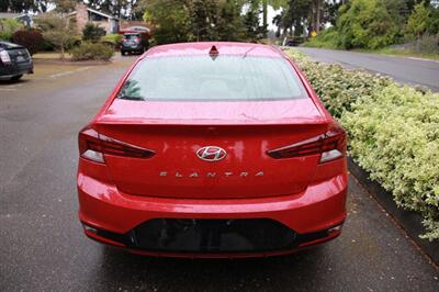 2020 Hyundai Elantra SEL   - Photo 10 - Shoreline, WA 98133