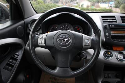 2007 Toyota RAV4 Limited   - Photo 17 - Shoreline, WA 98133