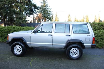 1991 Jeep Cherokee Sport   - Photo 12 - Shoreline, WA 98133