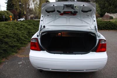 2005 Ford Focus ZX4 SE   - Photo 15 - Shoreline, WA 98133