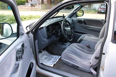 2000 Dodge Dakota SLT   - Photo 5 - Shoreline, WA 98133