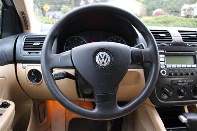 2006 Volkswagen Jetta TDI   - Photo 16 - Shoreline, WA 98133