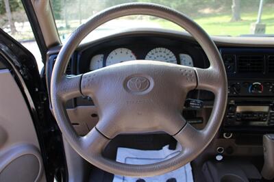 2004 Toyota Tacoma PreRunner V6   - Photo 16 - Shoreline, WA 98133